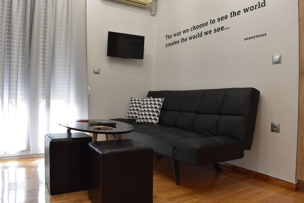 Venia Luxury Suite Atenas Exterior foto
